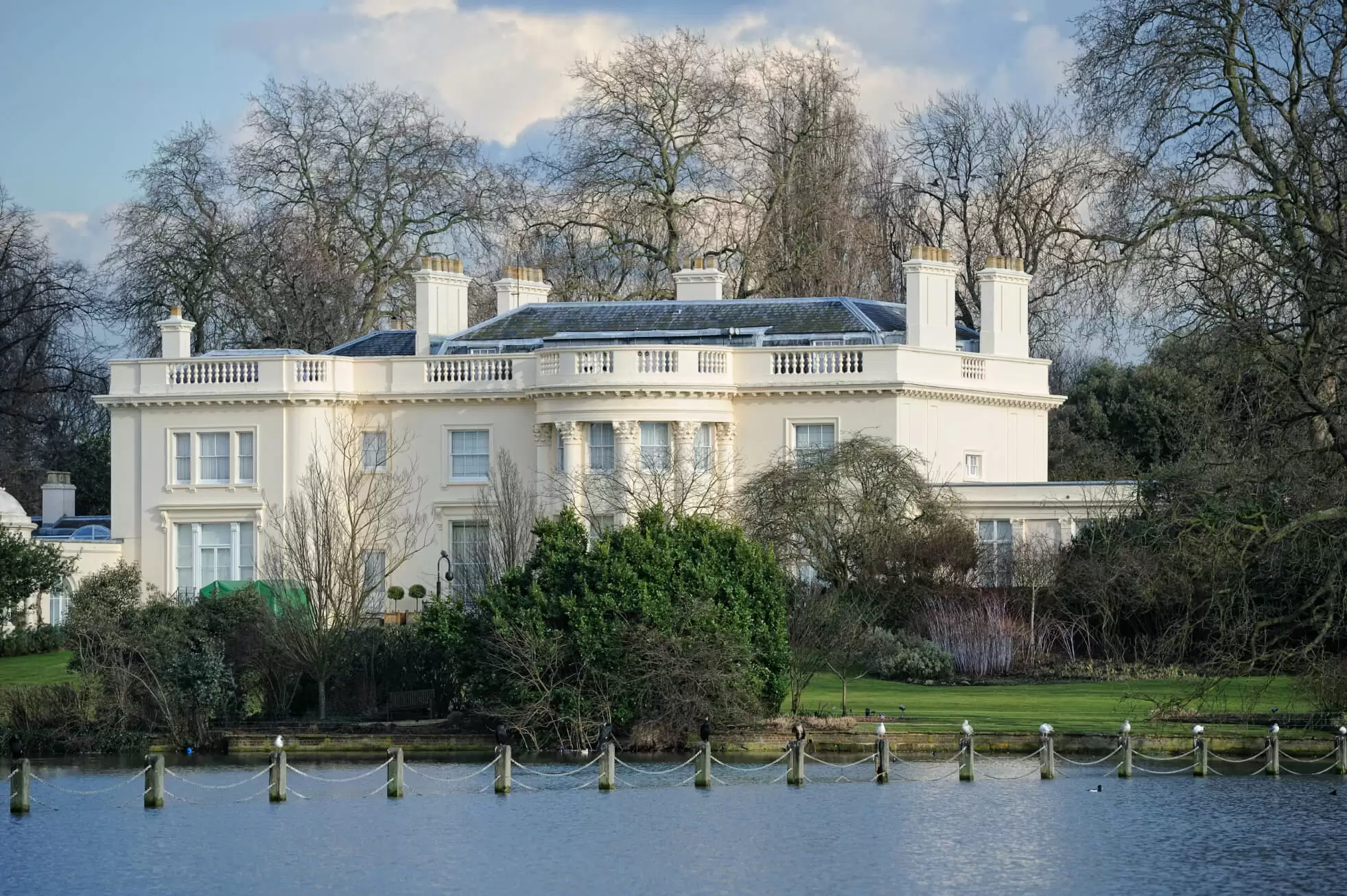 Windows Restoration in Listed Buildings