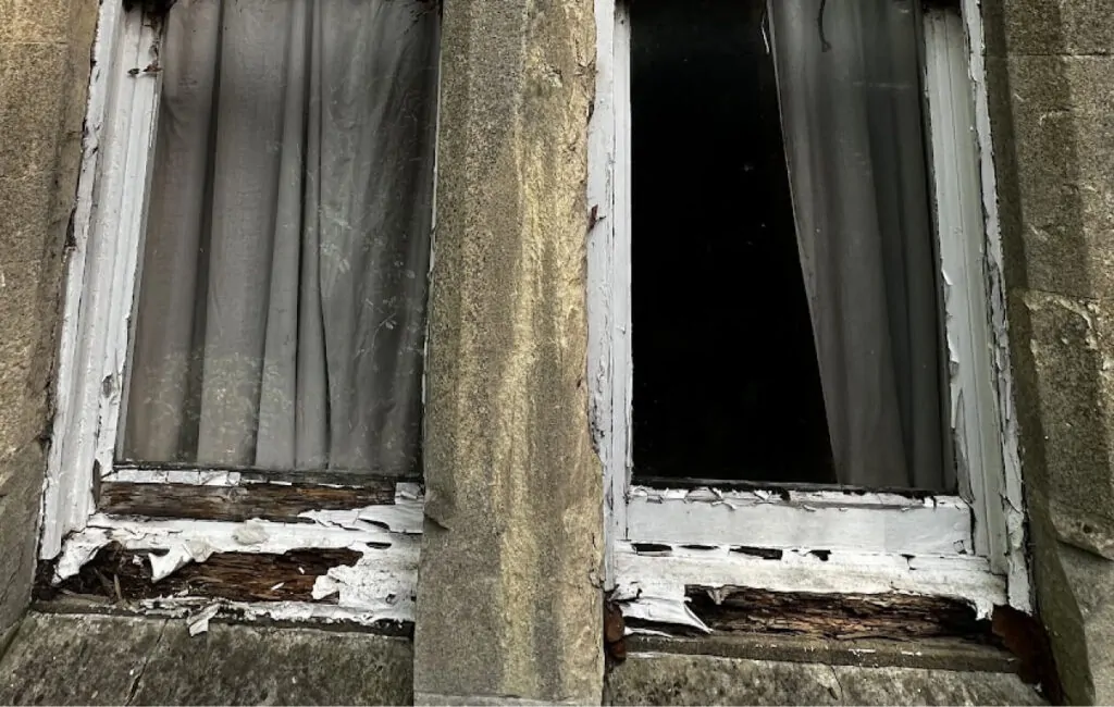 rotten window sill